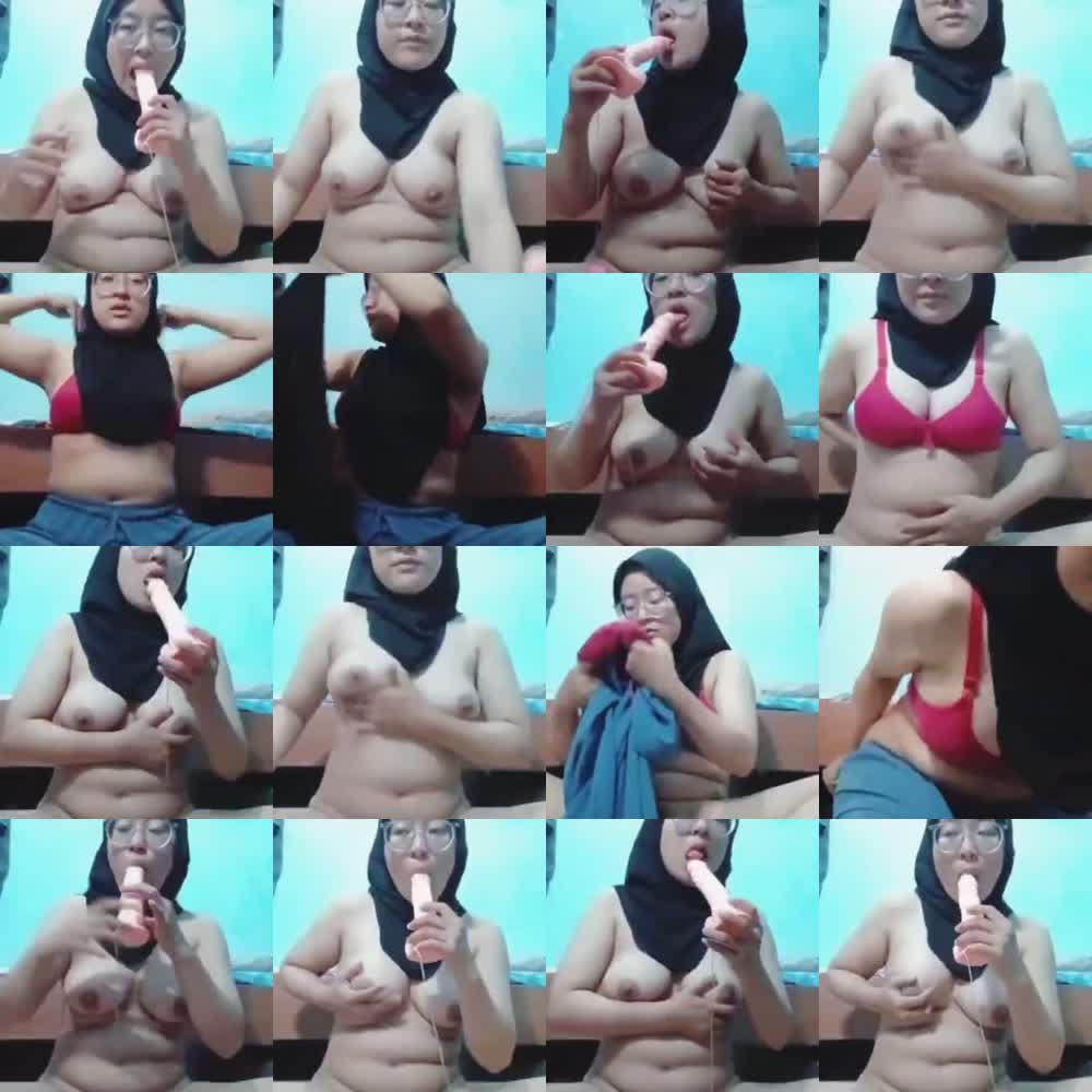 Abg hijab kacamata nyobain dildo